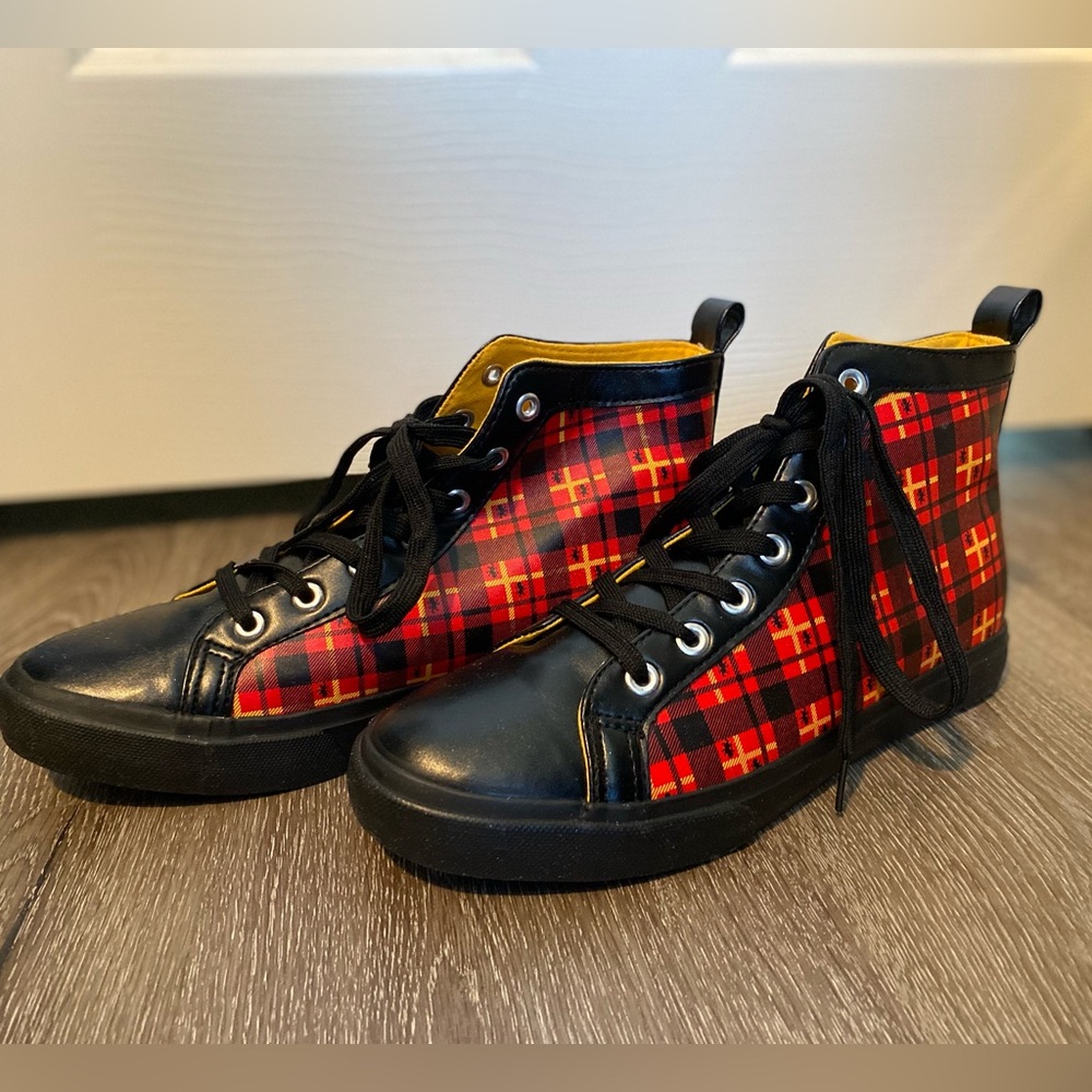 Harry Potter Gryffindor Hightop Shoes